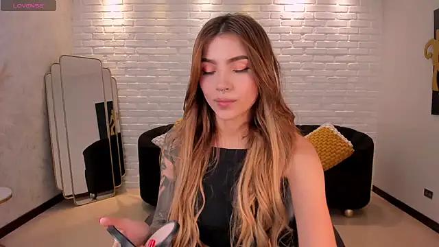 Girls and cam to cam: Watch as these sophisticated entertainers uncover their stunning costumes and curvaceous curves online!