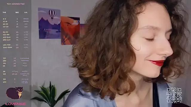 Leya_Curly from StripChat is Freechat