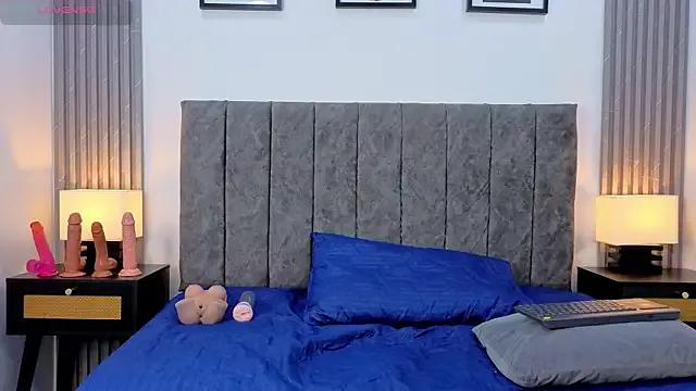 Girls and cam to cam: Watch as these sophisticated entertainers uncover their stunning costumes and curvaceous curves online!