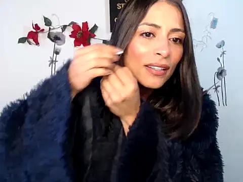 Girls and cam to cam: Watch as these sophisticated entertainers uncover their stunning costumes and curvaceous curves online!