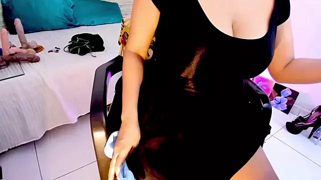 lilahSweet from StripChat is Freechat
