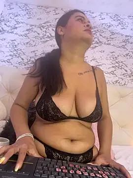 Girls and cam to cam: Watch as these sophisticated entertainers uncover their stunning costumes and curvaceous curves online!