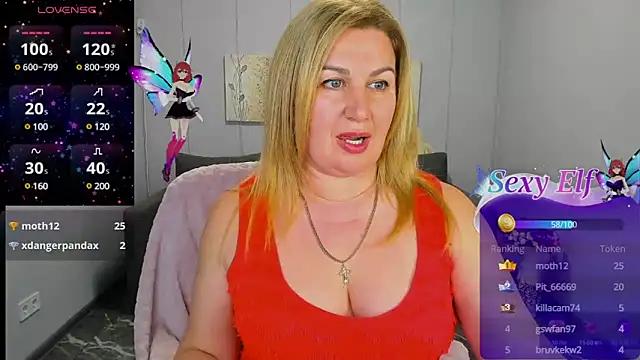 Girls and cam to cam: Watch as these sophisticated entertainers uncover their stunning costumes and curvaceous curves online!