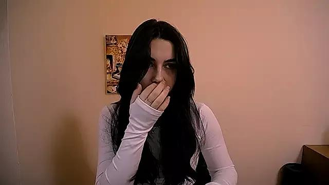 Lili_magic from StripChat is Freechat