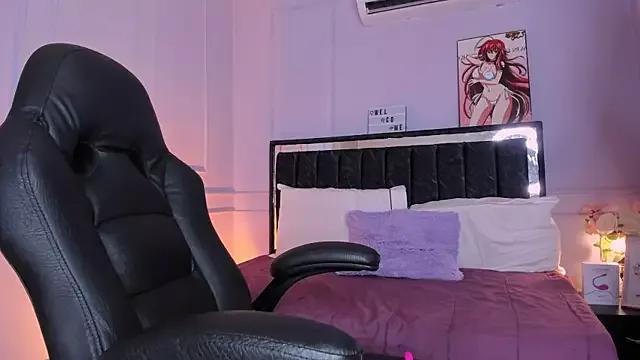 Lililovers_ from StripChat is Freechat