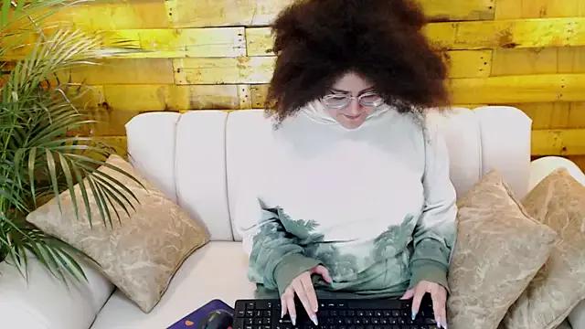 Girls and cam to cam: Watch as these sophisticated entertainers uncover their stunning costumes and curvaceous curves online!