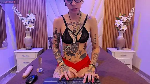 Girls and cam to cam: Watch as these sophisticated entertainers uncover their stunning costumes and curvaceous curves online!