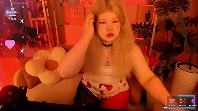 Girls and cam to cam: Watch as these sophisticated entertainers uncover their stunning costumes and curvaceous curves online!