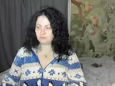 Lillian2 from StripChat is Freechat