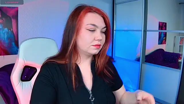 Lilumytrend from StripChat
