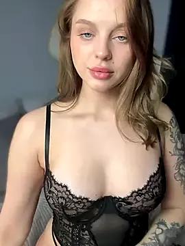 LilyFlamee from StripChat is Freechat