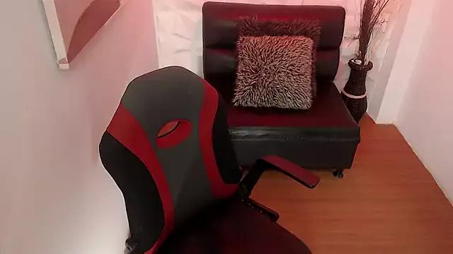 lilyponce_ from StripChat is Freechat