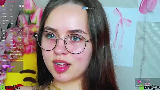 Girls and cam to cam: Watch as these sophisticated entertainers uncover their stunning costumes and curvaceous curves online!
