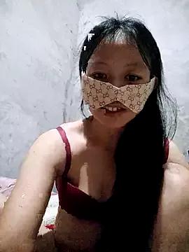 Lilyy-y from StripChat is Freechat