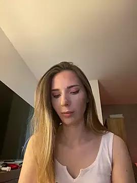 LINA_ALL_EYES_ON_YOU from StripChat is Freechat