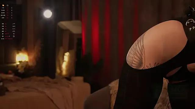 Girls and cam to cam: Watch as these sophisticated entertainers uncover their stunning costumes and curvaceous curves online!
