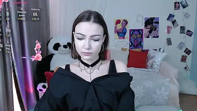 Girls and cam to cam: Watch as these sophisticated entertainers uncover their stunning costumes and curvaceous curves online!