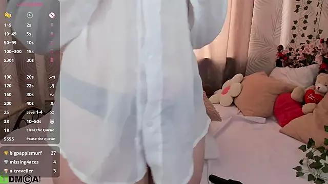 Girls and cam to cam: Watch as these sophisticated entertainers uncover their stunning costumes and curvaceous curves online!