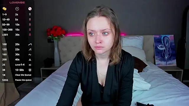 Girls and cam to cam: Watch as these sophisticated entertainers uncover their stunning costumes and curvaceous curves online!