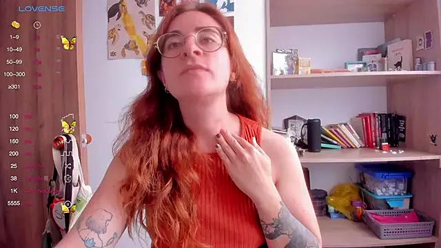 Girls and cam to cam: Watch as these sophisticated entertainers uncover their stunning costumes and curvaceous curves online!