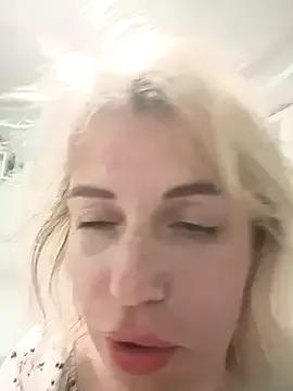 Linda_Gregory from StripChat is Freechat