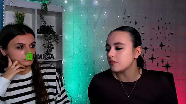 lisa_dark_ from StripChat is Freechat