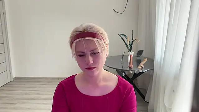 Lisa_Kass from StripChat is Freechat