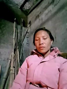 Lisa_pusy from StripChat is Freechat