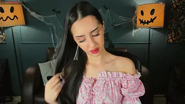 Girls and cam to cam: Watch as these sophisticated entertainers uncover their stunning costumes and curvaceous curves online!