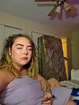 LitHippieBaby420 from StripChat is Freechat