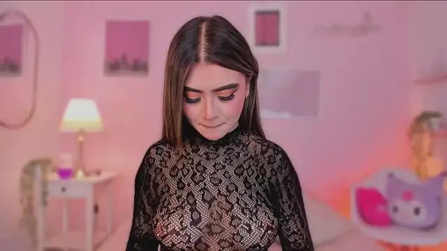 little-natt from StripChat