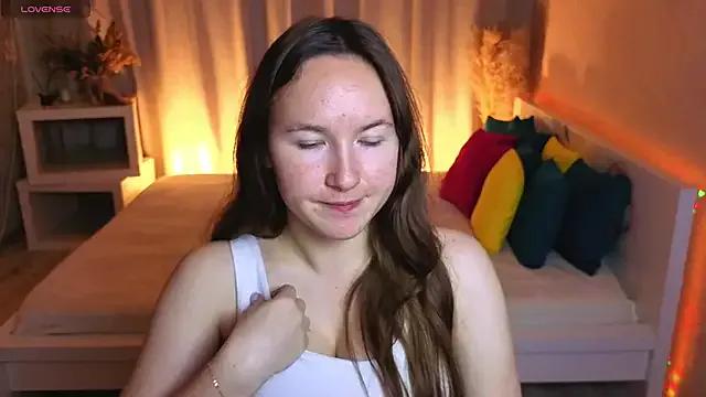 Little_doll_meow from StripChat is Freechat