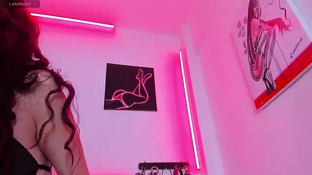 Girls and cam to cam: Watch as these sophisticated entertainers uncover their stunning costumes and curvaceous curves online!