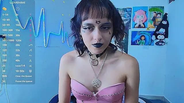 Girls and cam to cam: Watch as these sophisticated entertainers uncover their stunning costumes and curvaceous curves online!