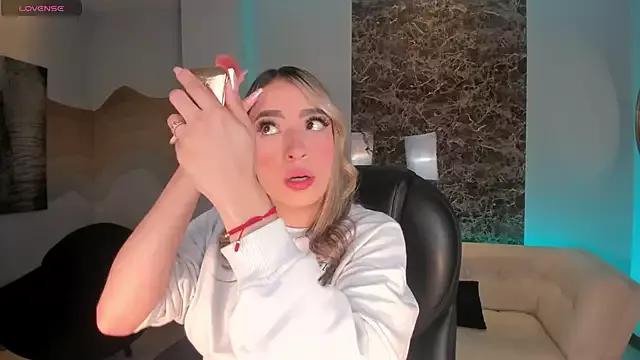 Girls and cam to cam: Watch as these sophisticated entertainers uncover their stunning costumes and curvaceous curves online!