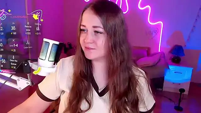 Girls and cam to cam: Watch as these sophisticated entertainers uncover their stunning costumes and curvaceous curves online!