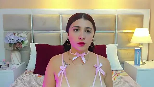 Girls and cam to cam: Watch as these sophisticated entertainers uncover their stunning costumes and curvaceous curves online!