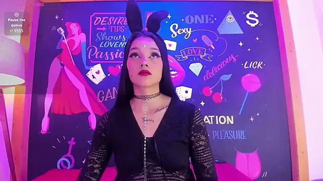 Girls and cam to cam: Watch as these sophisticated entertainers uncover their stunning costumes and curvaceous curves online!