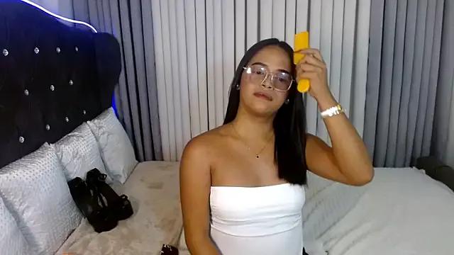 Girls and cam to cam: Watch as these sophisticated entertainers uncover their stunning costumes and curvaceous curves online!