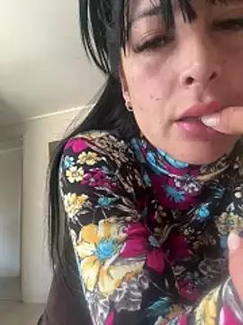 lorenamackenzie69 from StripChat is Freechat