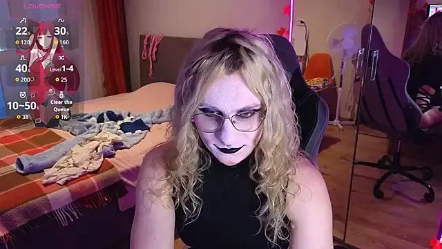 Girls and cam to cam: Watch as these sophisticated entertainers uncover their stunning costumes and curvaceous curves online!