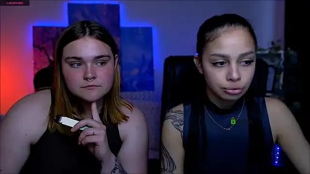 Girls and cam to cam: Watch as these sophisticated entertainers uncover their stunning costumes and curvaceous curves online!