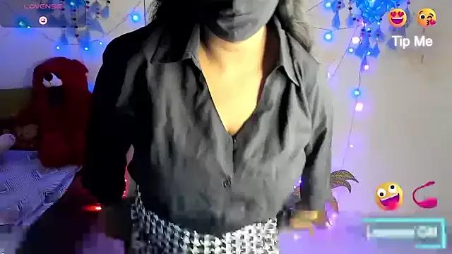 Girls and cam to cam: Watch as these sophisticated entertainers uncover their stunning costumes and curvaceous curves online!