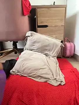 Girls and cam to cam: Watch as these sophisticated entertainers uncover their stunning costumes and curvaceous curves online!