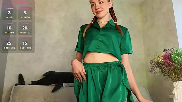 lovely_lysia from StripChat is Freechat