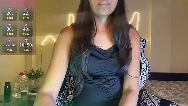 Girls and cam to cam: Watch as these sophisticated entertainers uncover their stunning costumes and curvaceous curves online!