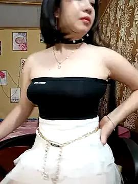 Lovemebaby20 from StripChat is Freechat