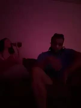 loversandfriends223 from StripChat is Freechat