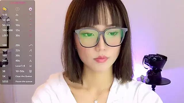 lubanmaster from StripChat is Freechat