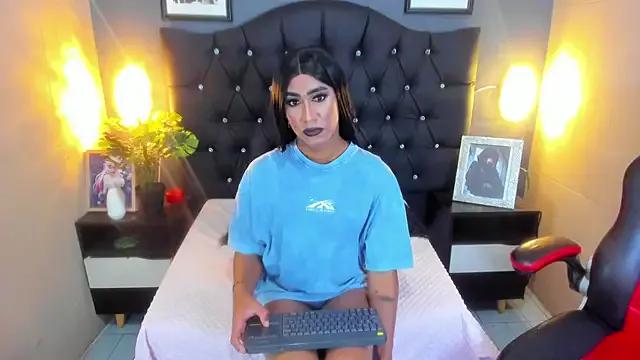 Girls and cam to cam: Watch as these sophisticated entertainers uncover their stunning costumes and curvaceous curves online!